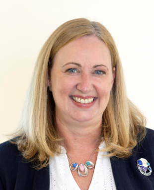 Elaine Ewing BA CA
