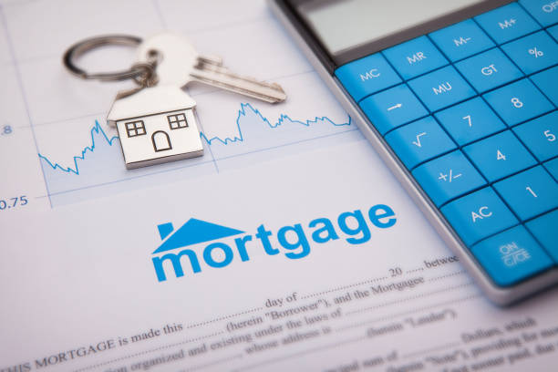mortgage form with calculator and keys to house